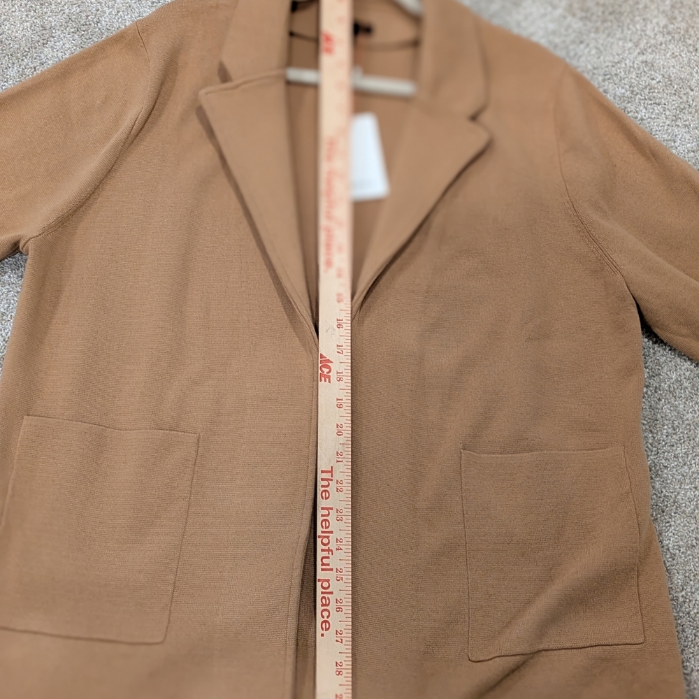 NWT Quince 100% Organic Cotton Women's Tan Open-Front Blazer - Picture 6 of 6